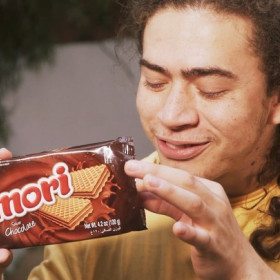 Lew’Lara\TBWA assina campanha “Evoluiu com Richester” com participação de Whindersson Nunes