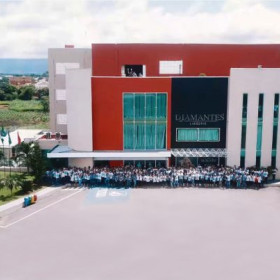 Grupo Diamantes celebra 15 anos da marca