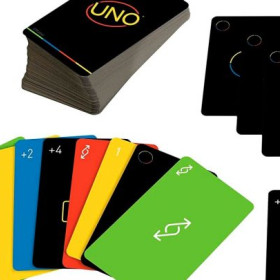 UNO Minimalista criado por cearense chega ao Brasil