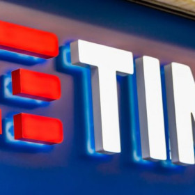 TIM oferece curso de inglês gratuito para 100% dos colaboradores