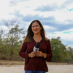 Entrevista com Aline Oliveira, Repórter do Sistema Verdes Mares e GloboNews