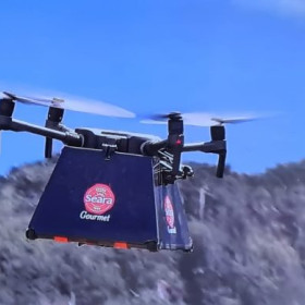 Drone invade o BBB e surpreende participantes com a mortadela defumada Seara Gourmet