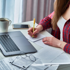 Faculdade CDL oferta desconto para curso online na Semana do Consumidor