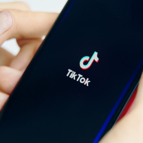 TikTok quer ajudar os usuários a encontrar emprego com currículos em vídeo