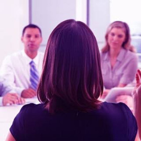 Lideranças femininas em setores majoritariamente dominados por homens