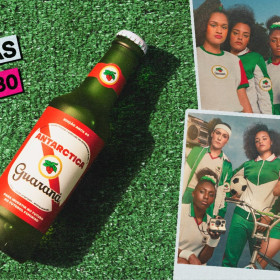 Guaraná Antarctica lança garrafas retrô para apoiar e dar visibilidade do futebol feminino