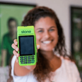 Stone abre vagas de emprego em Fortaleza e Juazeiro do Norte