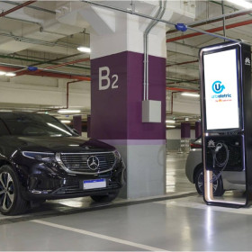 Grupo UrbMidia investe em estações de recarga de carros elétricos no Nordeste