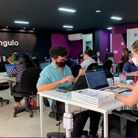 Grupo Pole Alimentos e Ponto da Moda passam a integrar carteira de clientes da Ângulo Digital