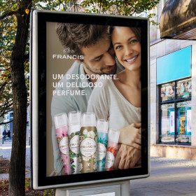 Campanha expande presença de desodorantes perfumados da marca Francis no Ceará