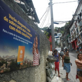 Mídia nas favelas: Outdoor Social completa 10 anos de visibilidade ao potencial de consumo da periferia e diversifica formatos