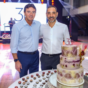 Grupo Newland celebra 30 anos com nova campanha estrelada por Waldonys