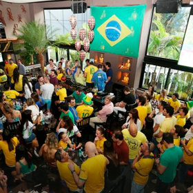 Confira os melhores lugares que vão exibir os jogos do Brasil na Copa em Fortaleza