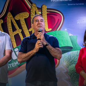 Sistema Fecomércio realiza programação de Natal em praças de Fortaleza