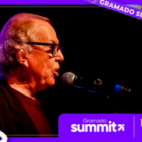 “A melhor publicidade é aquela que a gente tira da vida”, afirma Washington Olivetto no palco da Gramado Summit 2023