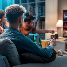68% dos fortalezenses consomem conteúdo em TVs Conectadas (CTVs), aponta Kantar IBOPE Media