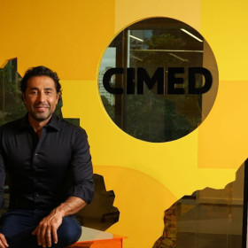 Cimed anuncia aquisição no segmento de lenços umedecidos mirando mercado de higiene infantil