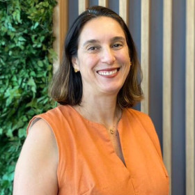 Raquel Paternesi é a nova diretora de Marketing da Bloomin’ Brands