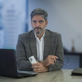 Rafael Gomide é contratado para liderar a nova CNBC no Brasil
