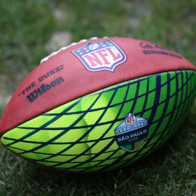 NFL anuncia parceiros de mídia local para jogo histórico no Brasil