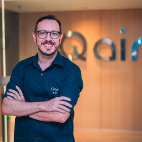 Thayson Melo é novo estrategista de marketing da Qair Brasil