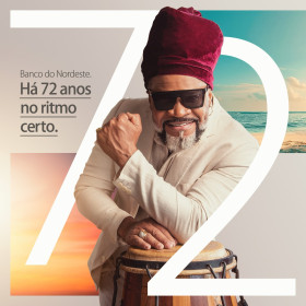 Carlinhos Brown estrela campanha de aniversário de 72 anos do BNB
