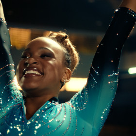 Rebeca Andrade, estrela campanha para o Parmalat WheyFit