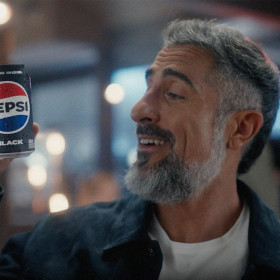 PEPSI® traz nova identidade visual estrelada por Marcos Mion