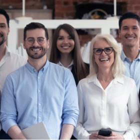Na luta entre boomers e Gen Z, vence quem concilia as diferenças