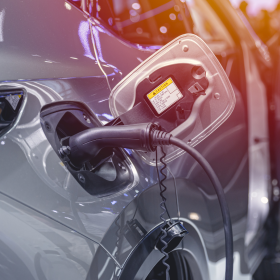 Cresce mais de 560% às importações de veículos elétricos no Brasil