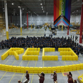 Amazon expande operações no Nordeste e inaugura novo Centro de Distribuição em Recife