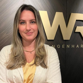 Mirella Morotte é a nova coordenadora de marketing da WR Engenharia