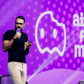 Aplicativo aiqfome reforça conexão com cidades do interior em novo posicionamento de marca