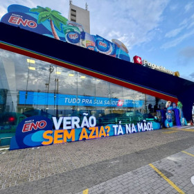 Pague Menos e ENO transformam fachada de loja em Fortaleza