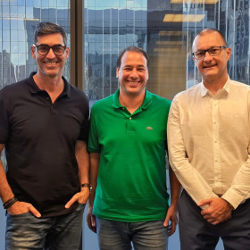 Kallas anuncia novos executivos e reforça estratégia de expansão no mercado de mídia OOH