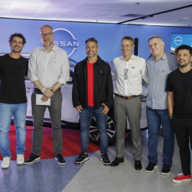 Nissan Kicks deixa sua marca na Calçada da Fama do Estádio do Maracanã em ação assinada pela Lew’Lara\TBWA