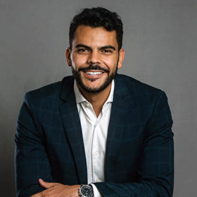 Douglas Lopes assume Diretoria Comercial e de Marketing da Record Brasília