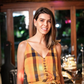 Conheça Júlia Johannpeter Smith, 6ª geração da Família Gerdau e  palestrante do NM2B Fundadores 2025