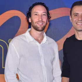 Bruno Bastos e Guel Lafer compartilham suas trajetórias como fundadores no segundo painel do NM2B 2025