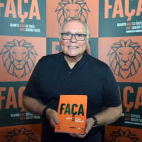 Presidente da Calia, Humberto Pandolpho Jr. lança livro sobre carreira e liderança