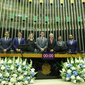 Ecossistema FENAPRO marca presença em evento na Câmara dos Deputados em Brasília