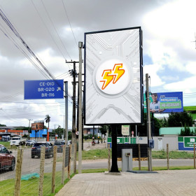 55 Mídia expande na região metropolitana com novo painel de LED no Eusébio