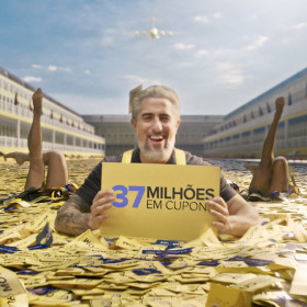 Marcos Mion estrela nova campanha do Mercado Livre