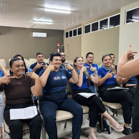 Indústria Juá promove curso de Libras para a inclusão de surdos na empresa