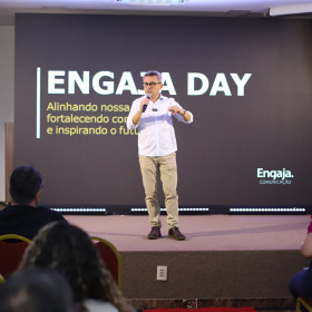 Engaja realiza dia de integração e alinhamento com colaboradores e apresenta estratégias de novo conceito