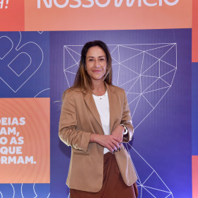 Diretora de marketing da M. Dias Branco aborda os detalhes da comunicação e dos produtos da marca no NM2B 2025