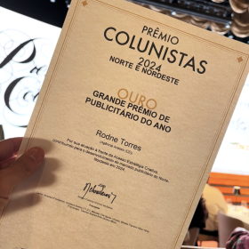 Rodne Torres e Acesso Estratégia Criativa recebem premiações no Prêmio Colunistas 2024 