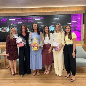 Evento da ABAP Bahia reúne lideranças femininas e fortalece debate sobre comunicação no estado