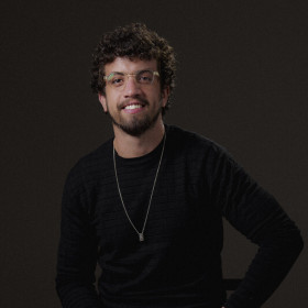 O CEO influenciador: quando a liderança se torna mídia