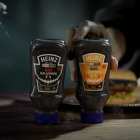 Heinz lança Mayo Halloween preta com campanha da DAVID